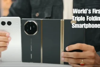 Flagship Smartphone Review World's First Triple Folding Smartphone !